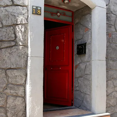 Zazzamitahouse كاتانيا