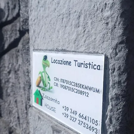 Zazzamitahouse 度假居