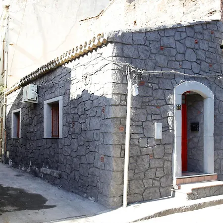 度假居 Zazzamitahouse *